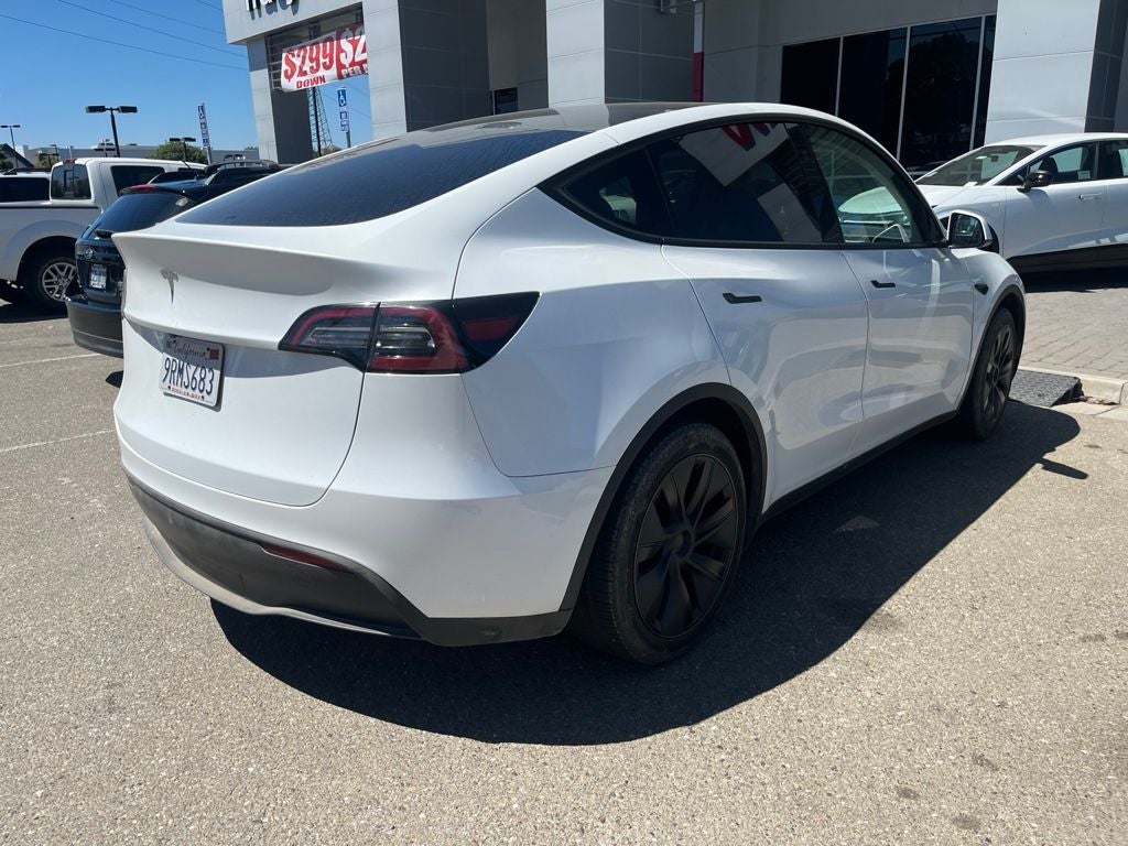 2025 Tesla Model Y Long Range