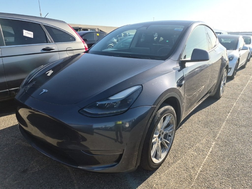 2023 Tesla Model Y Standard Range