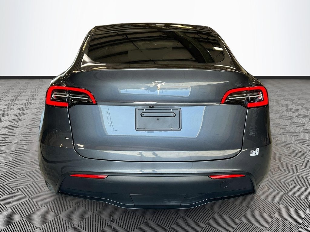 2023 Tesla Model Y Standard Range