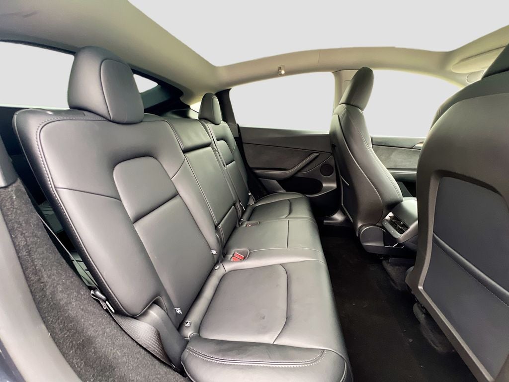 2025 Tesla Model Y Long Range