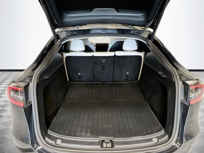 2025 Tesla Model Y Long Range