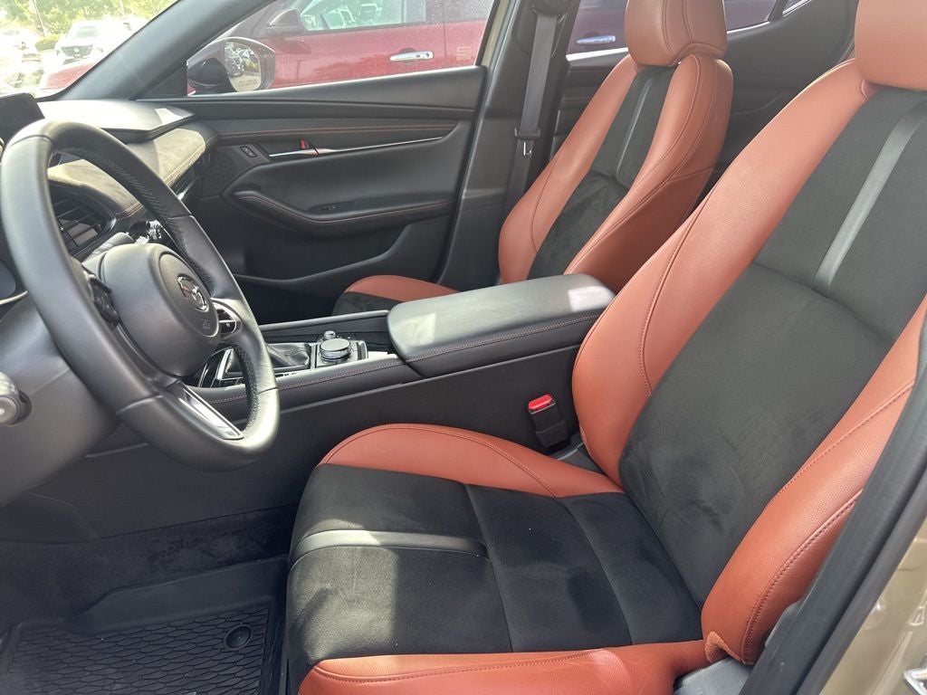 2024 Mazda Mazda3 2.5 Carbon Turbo