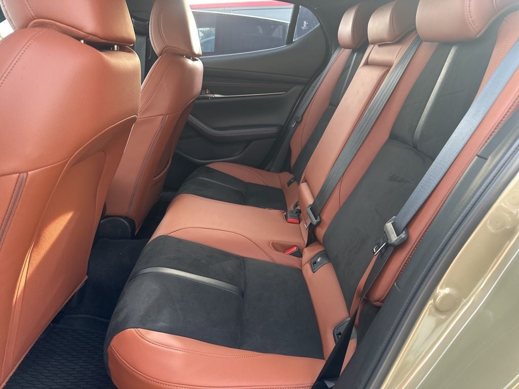 2024 Mazda Mazda3 2.5 Carbon Turbo