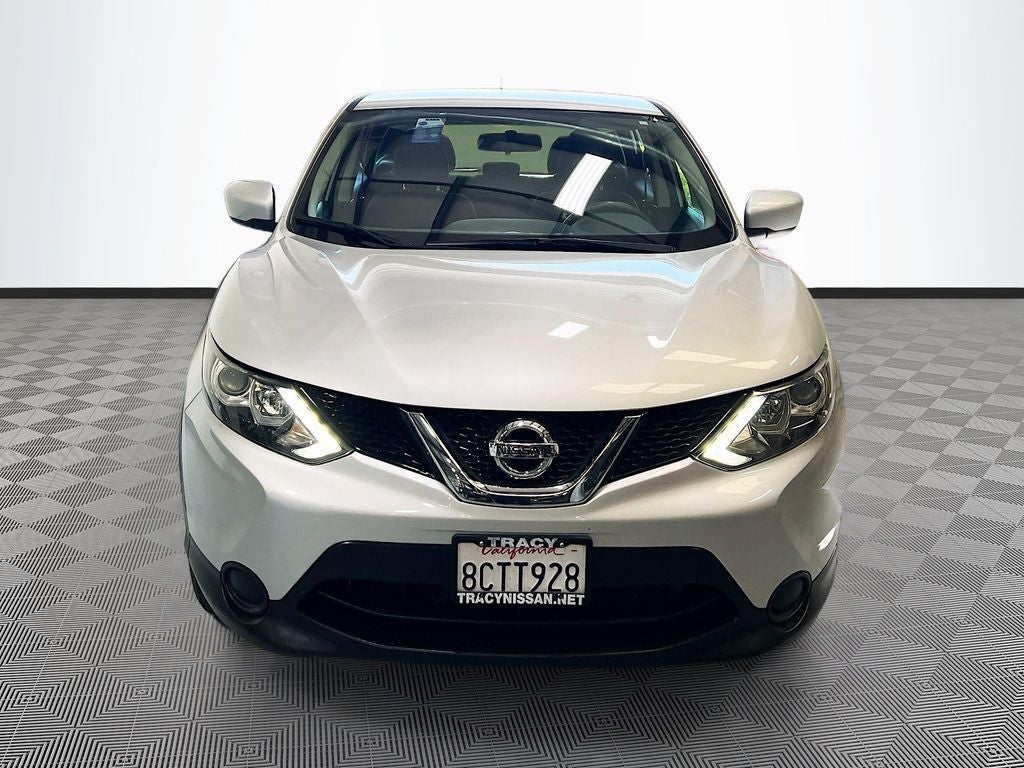 2017 Nissan Rogue Sport S