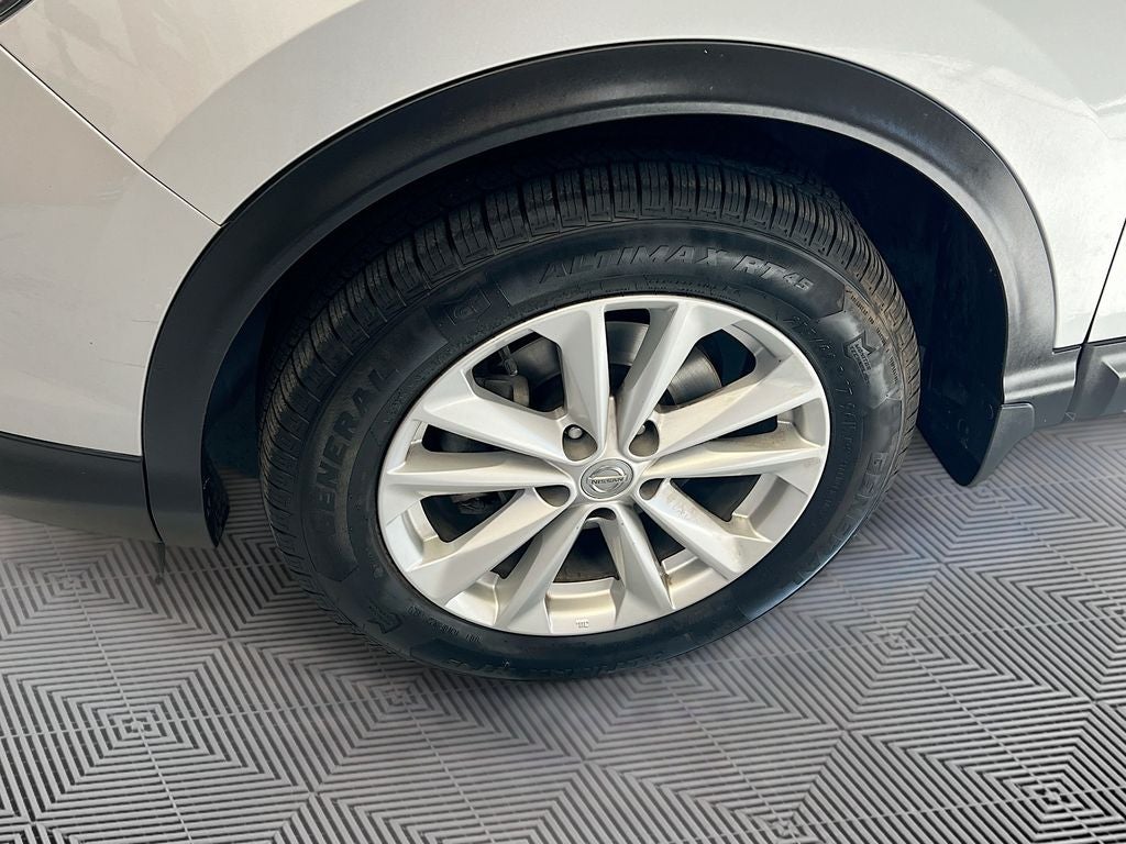 2017 Nissan Rogue Sport S