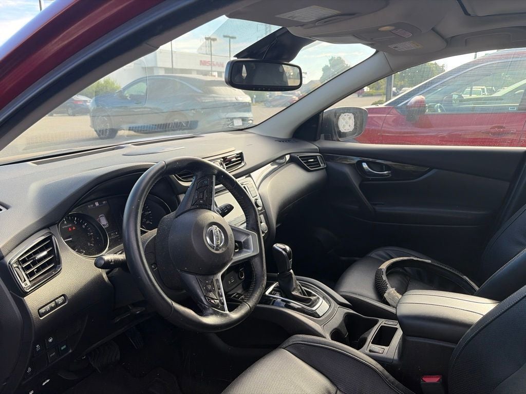2022 Nissan Rogue Sport SL