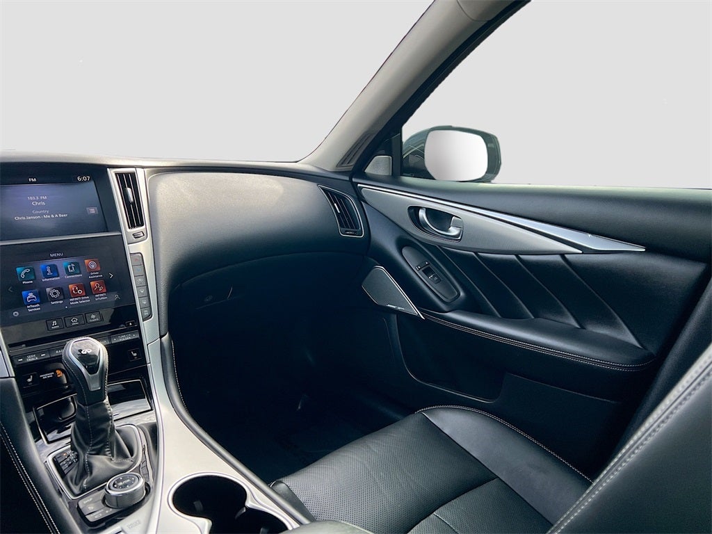 2023 INFINITI Q50 LUXE