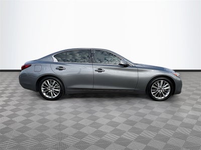 2023 INFINITI Q50 LUXE