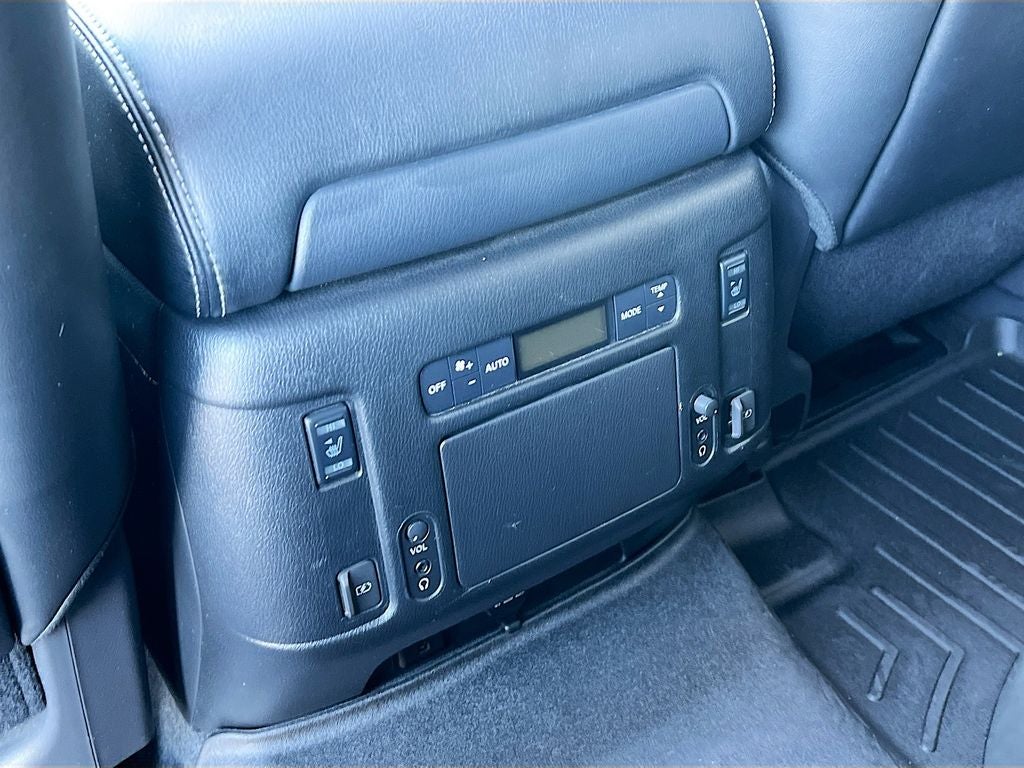 2020 Nissan Armada Platinum