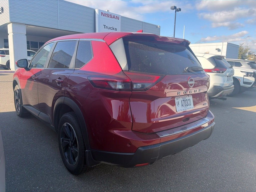 2025 Nissan Rogue SV