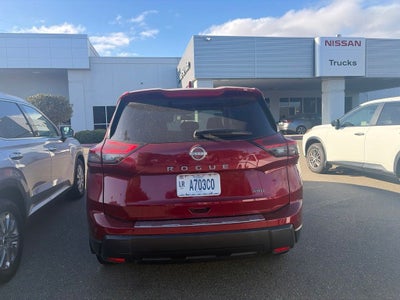 2025 Nissan Rogue SV