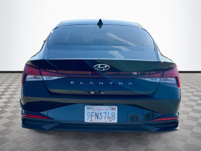 2023 Hyundai ELANTRA SE