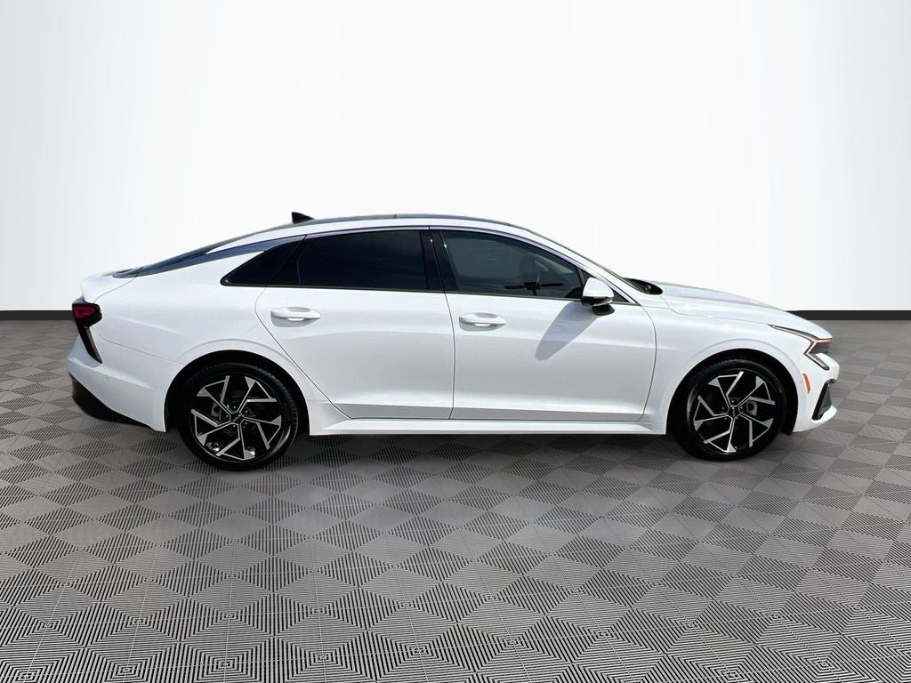 2026 Kia K5 EX