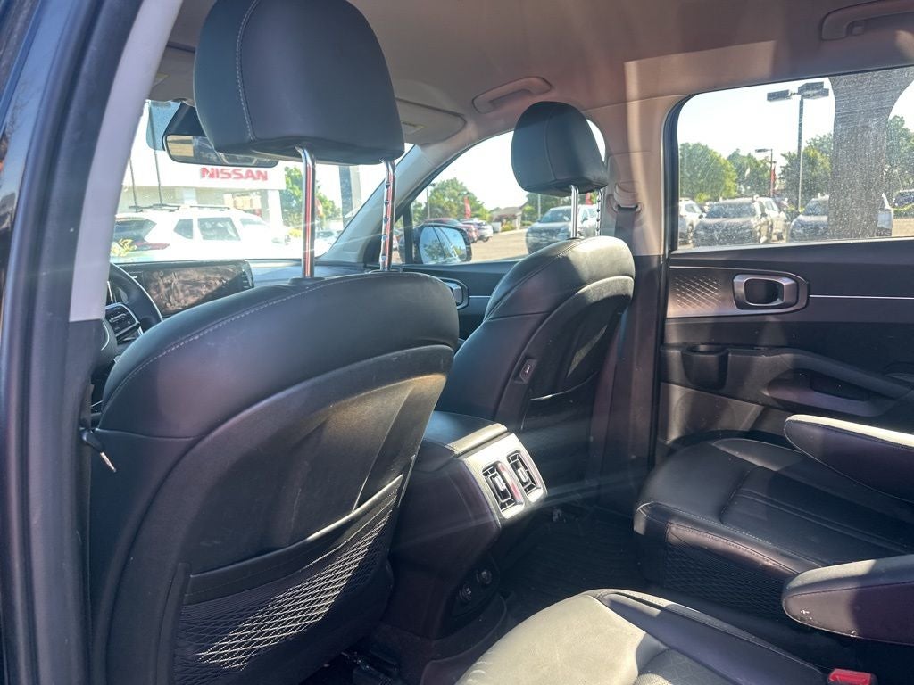 2023 Kia Sorento Hybrid EX