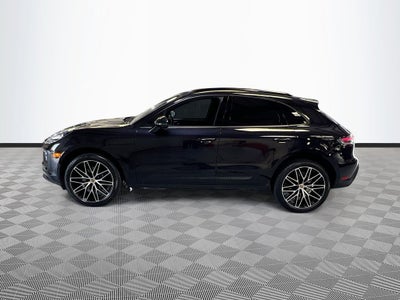 2024 Porsche Macan Base