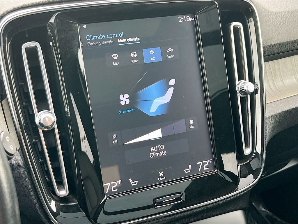 2019 Volvo XC40 T5 Inscription