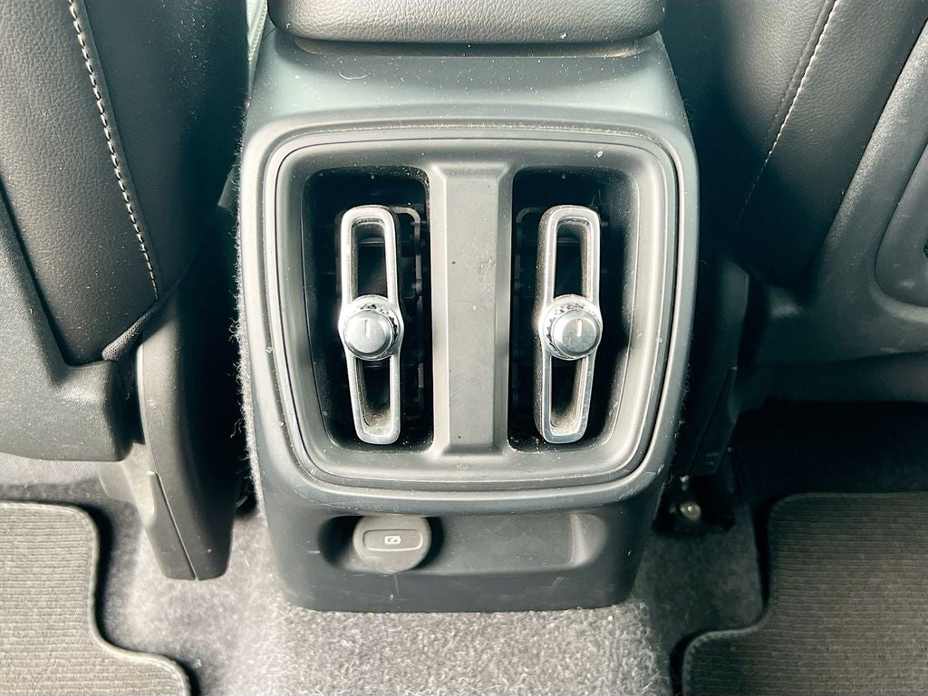 2019 Volvo XC40 T5 Inscription