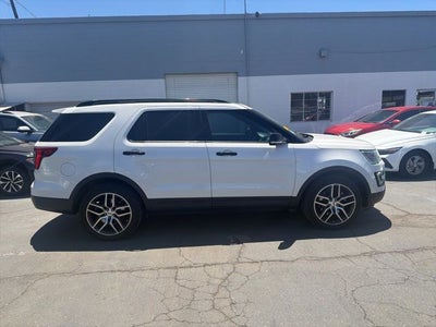 2017 Ford Explorer Sport