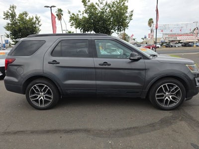 2017 Ford Explorer Sport