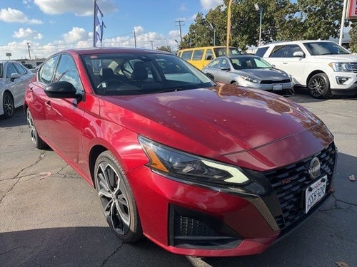 2023 Nissan Altima 2.5 SR