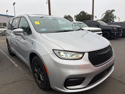 2022 Chrysler Pacifica Hybrid Limited