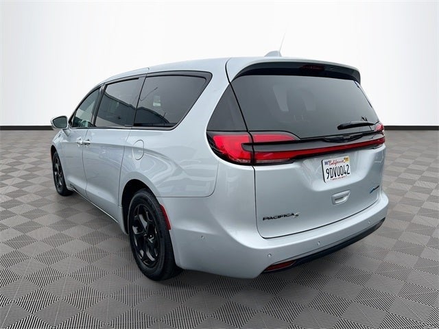 2022 Chrysler Pacifica Hybrid Limited