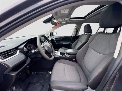 2020 Toyota RAV4 Hybrid XLE