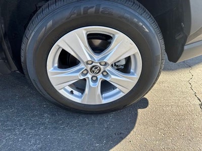 2020 Toyota RAV4 Hybrid XLE
