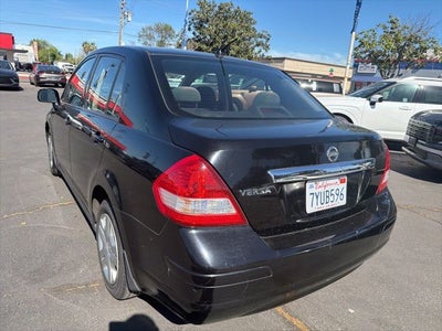 2010 Nissan Versa 1.8 S
