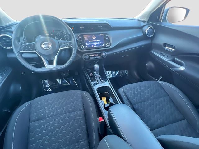 2022 Nissan Kicks SV