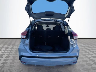 2022 Nissan Kicks SV