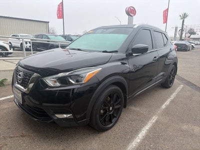 2020 Nissan Kicks SR
