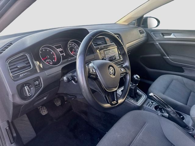 2019 Volkswagen Golf S