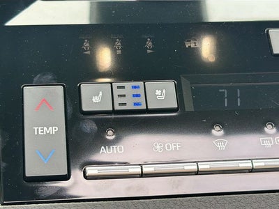 2021 Toyota Avalon Hybrid Limited