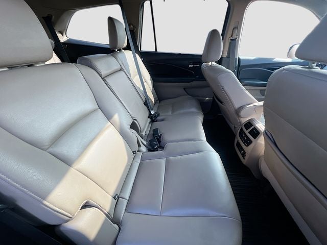 2019 Honda Pilot Touring 8 Passenger