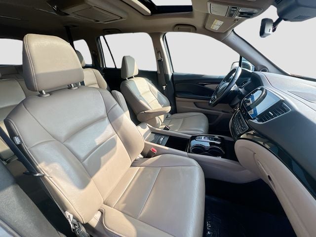 2019 Honda Pilot Touring 8 Passenger