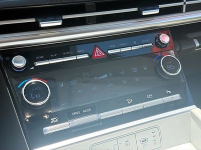 2025 Hyundai SANTA FE HYBRID SEL