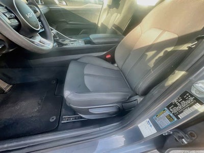 2022 Kia K5 LXS