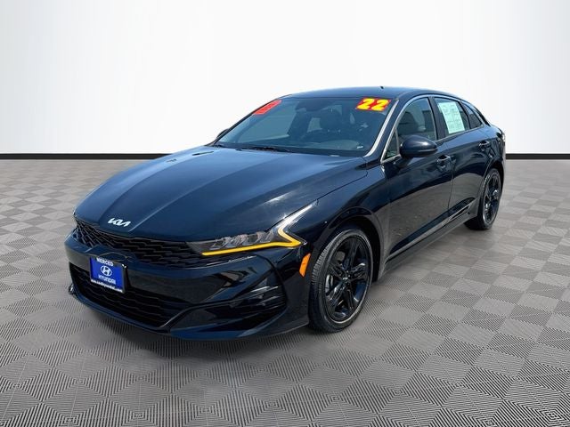 2022 Kia K5 GT-Line
