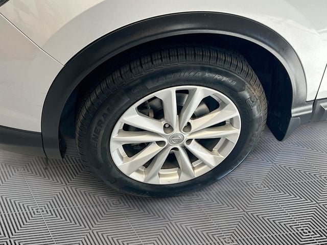 2017 Nissan Rogue Sport S