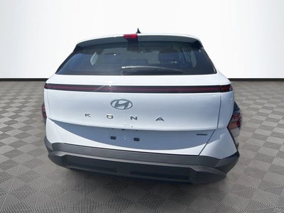 2026 Hyundai KONA SE
