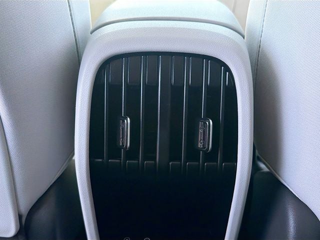 2024 Hyundai KONA ELECTRIC SEL