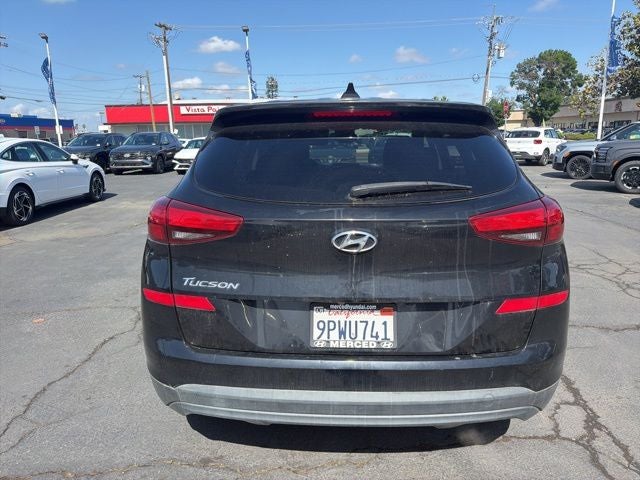 2021 Hyundai TUCSON SE