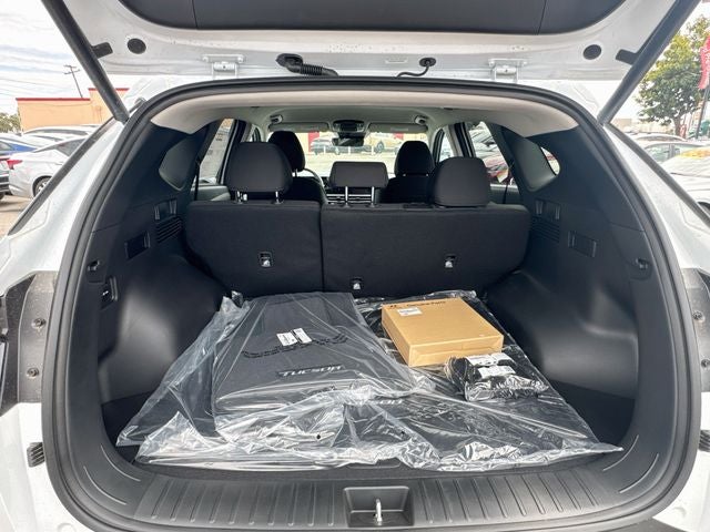 2026 Hyundai TUCSON HYBRID SEL