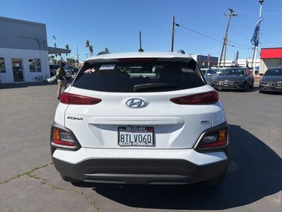 2021 Hyundai KONA SEL