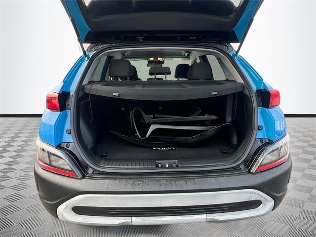 2022 Hyundai KONA SEL