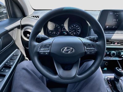 2023 Hyundai KONA SEL