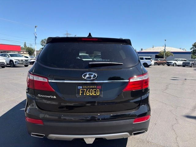 2016 Hyundai SANTA FE SE