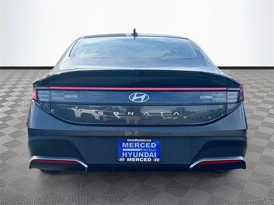 2025 Hyundai SONATA SE