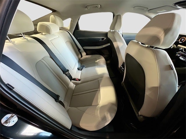 2025 Hyundai SONATA HYBRID SEL